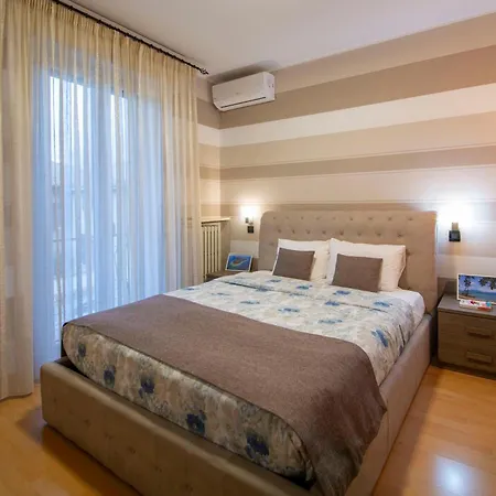 Sirmione4U - Domus By The Castle Apartment Exterior photo